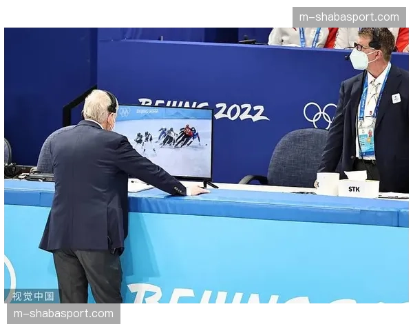 法甲裁判标准争议：VAR使用频率与判罚一致性引讨论